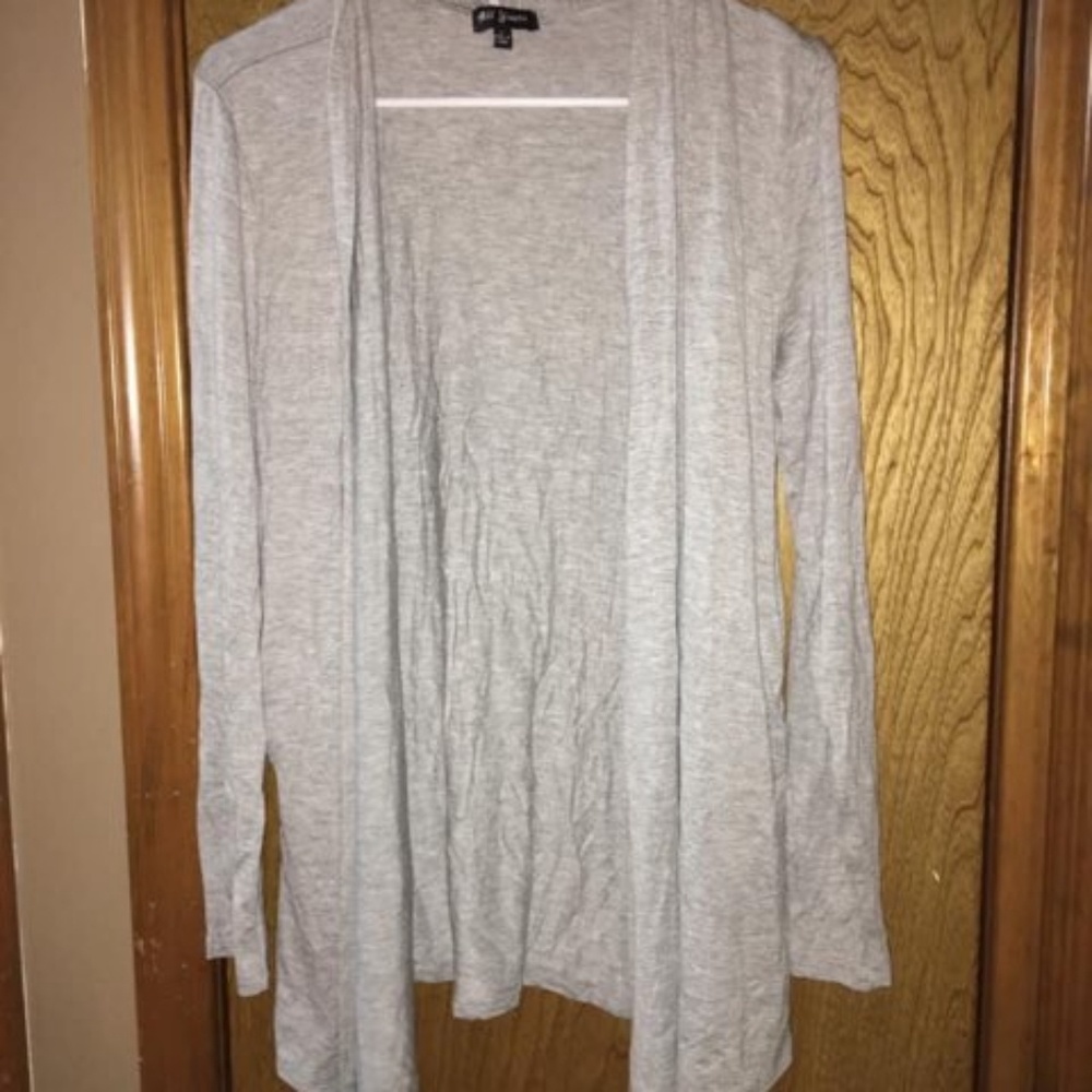 Light gray cardigan long sleeve